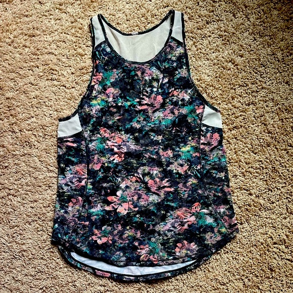 Lululemon Green Floral & Mesh Tank - Picture 5 of 7